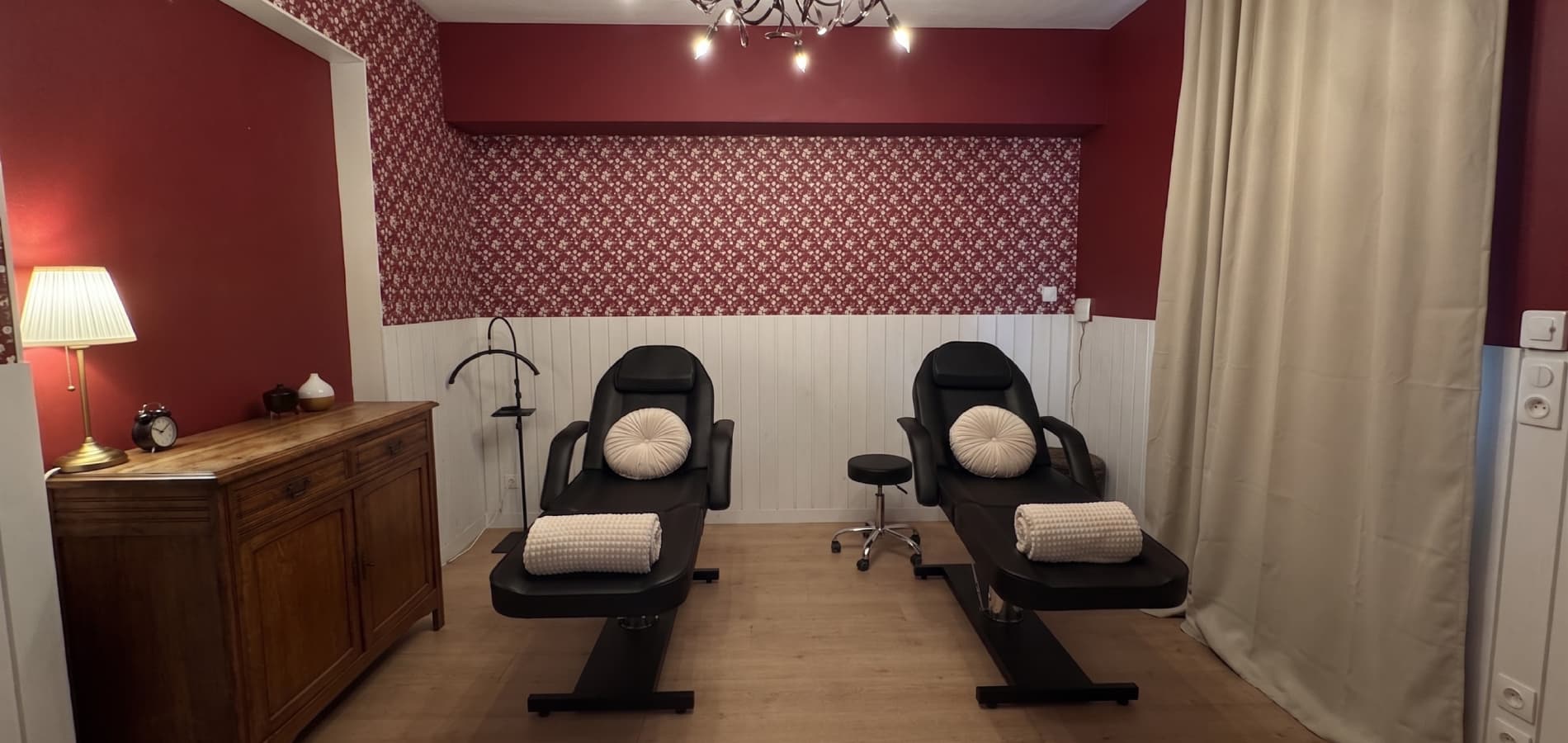 Intérieur du salon MeriBeauty